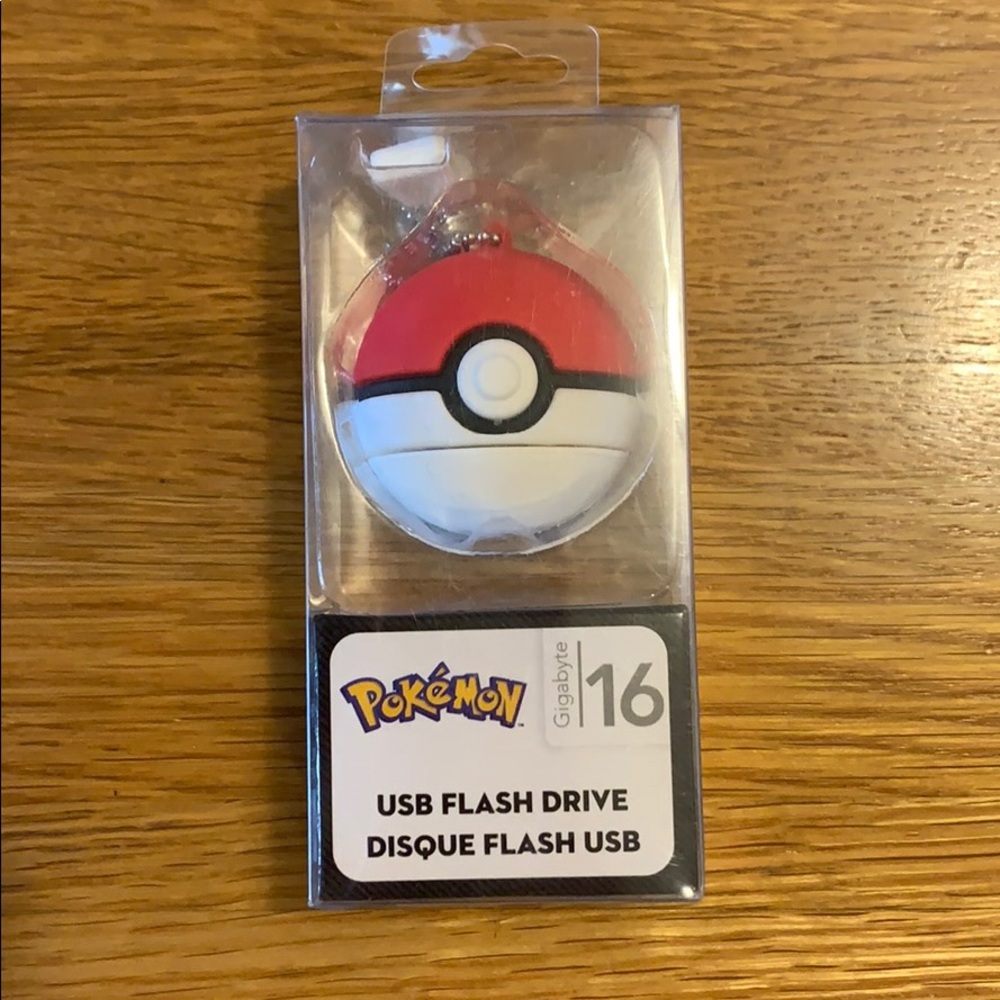 Pokémon 16 GB USB flash drive new sealed in box.
